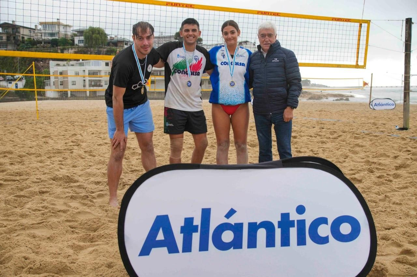 Galería | Dos días de vóley playa en Samil con Atlántico