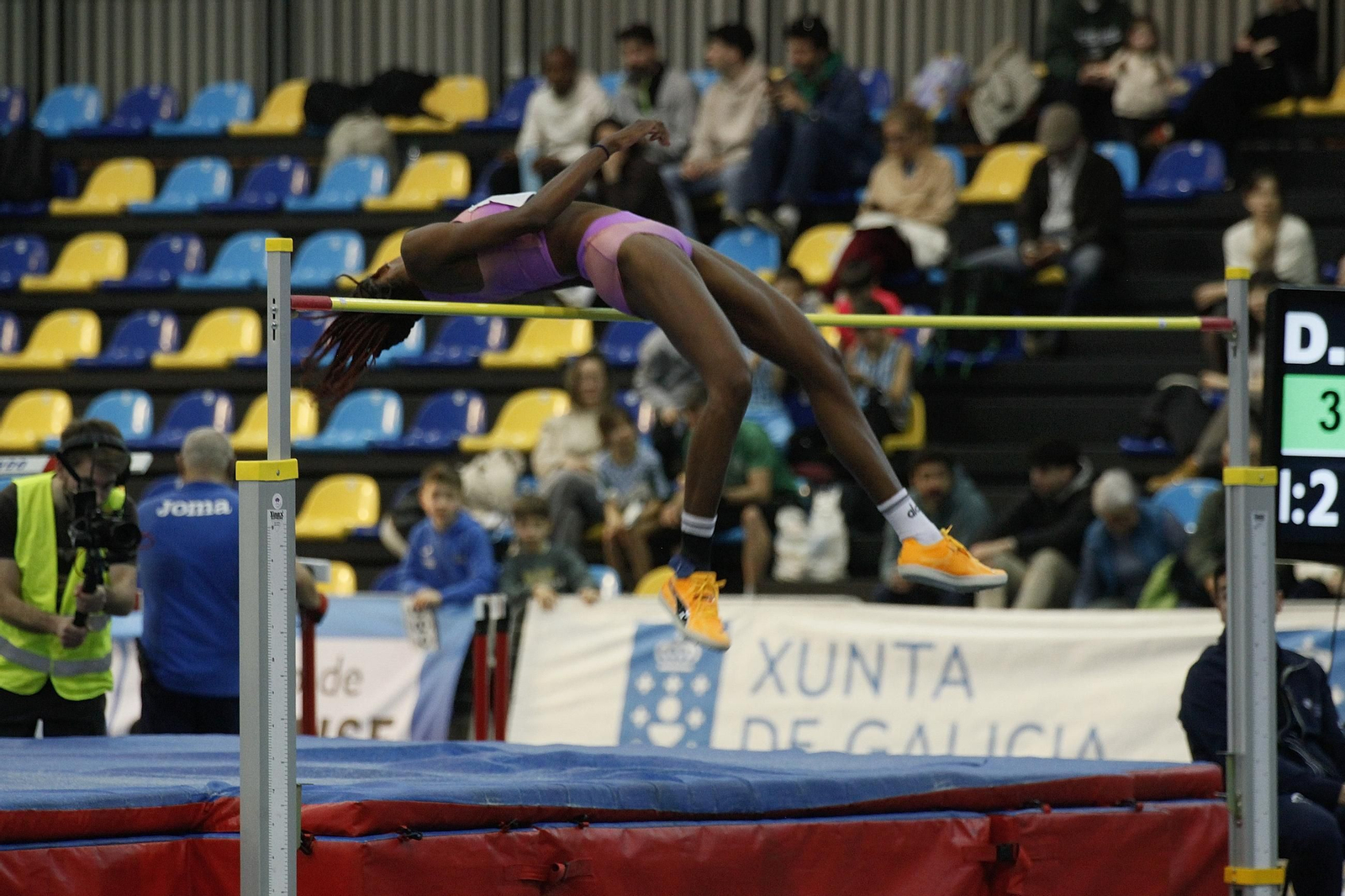 Galería | Ourense vibra con su meeting internacional de atletismo