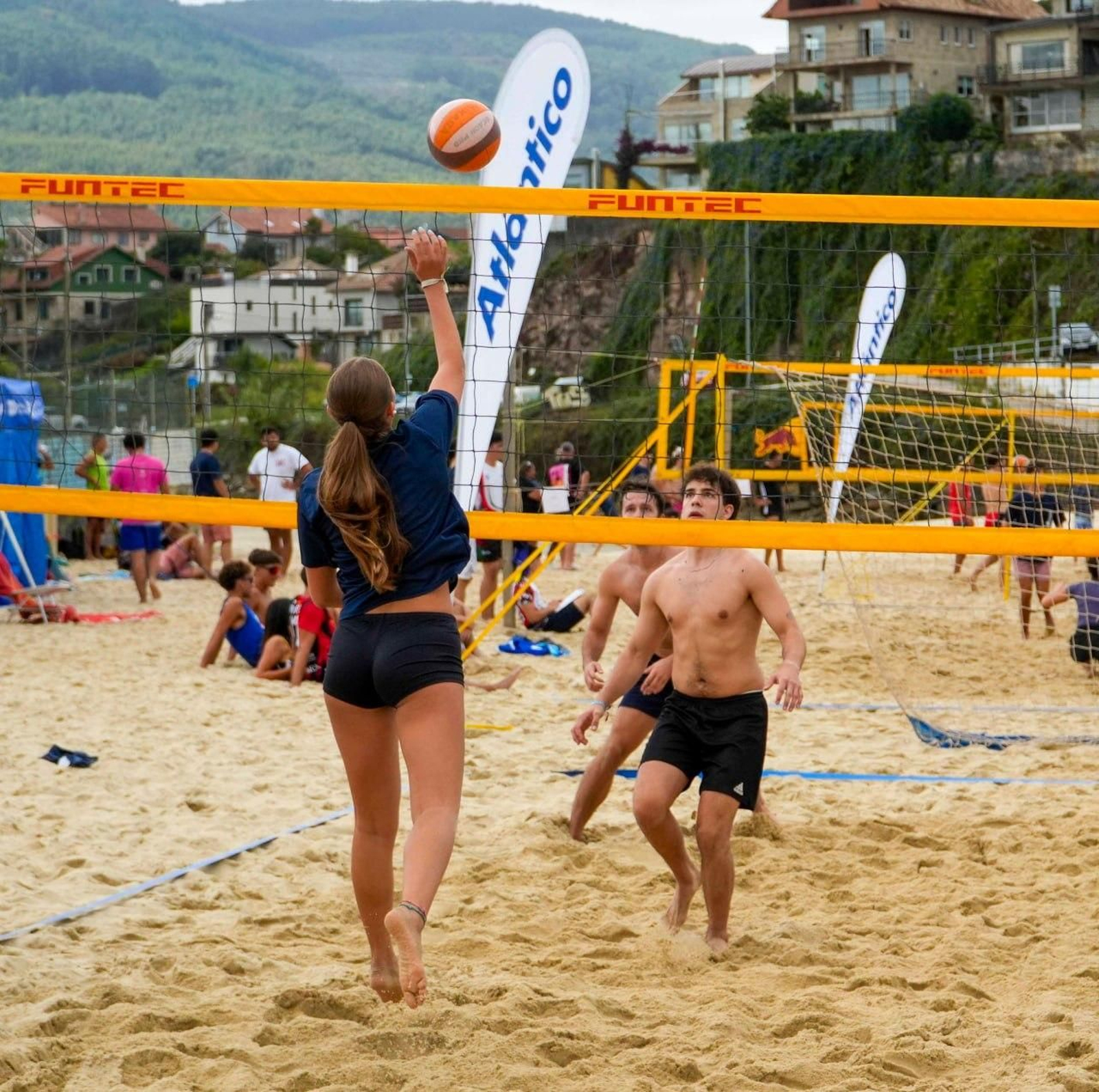 Galería | Dos días de vóley playa en Samil con Atlántico