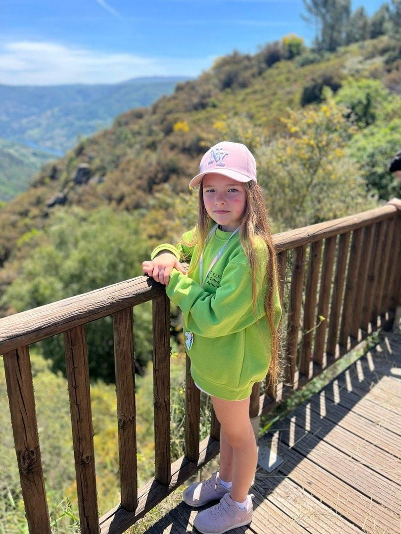 Jornada lúdica en la Ribeira Sacra de los colegios San Salvador de Arnoia y Concepción Arenal de Ourense.