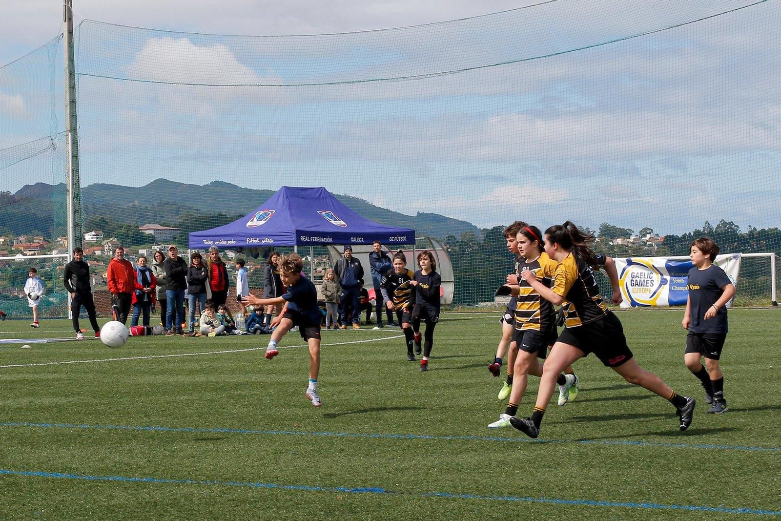 Torneo europeo de fútbol gaélico en Montecastelo.