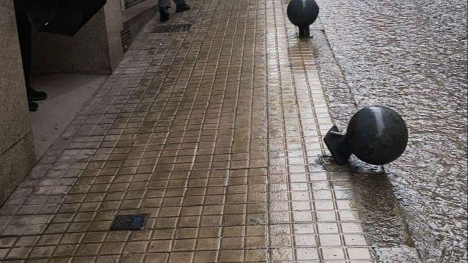 Pivote roto y peligroso en Manuel Pereira.