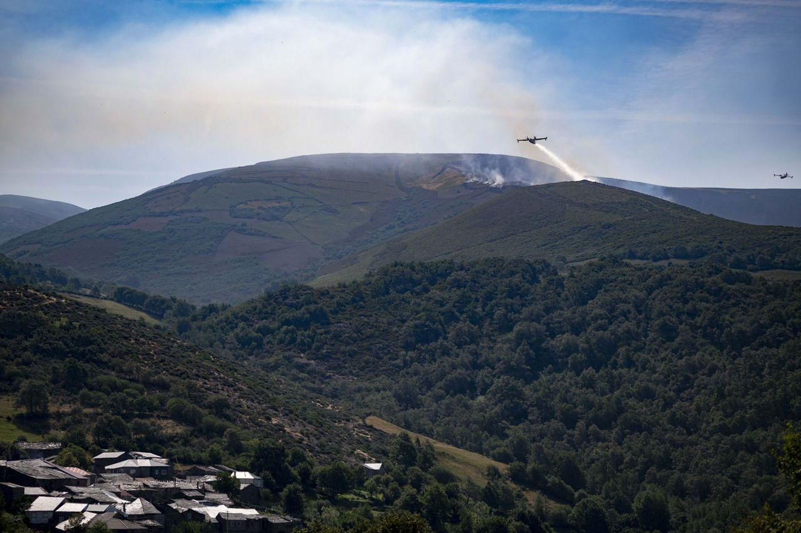 Chandrexa de Queixa 22/7/22
Incendio en O Invernadoiro

Fotos Martiño Pinal