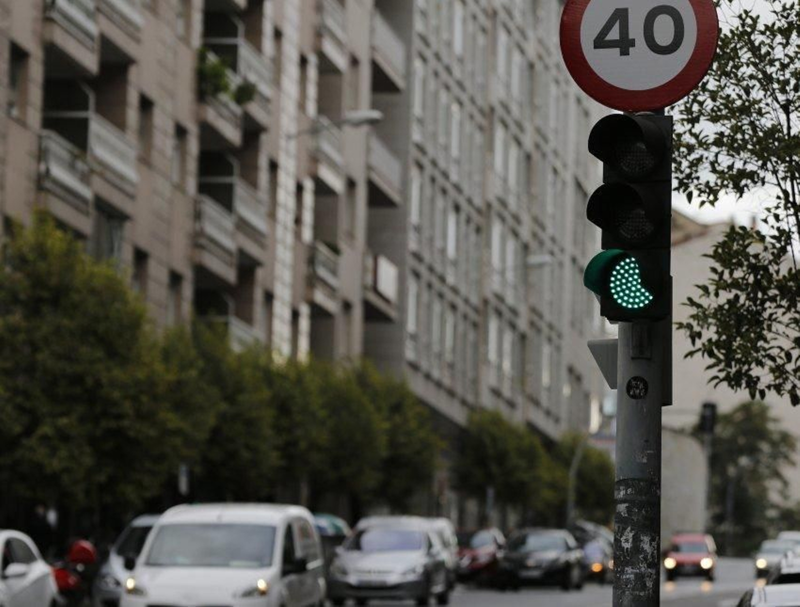 La calle Emilia Pardo Bazán de la ciudad (XESÚS FARIÑAS).