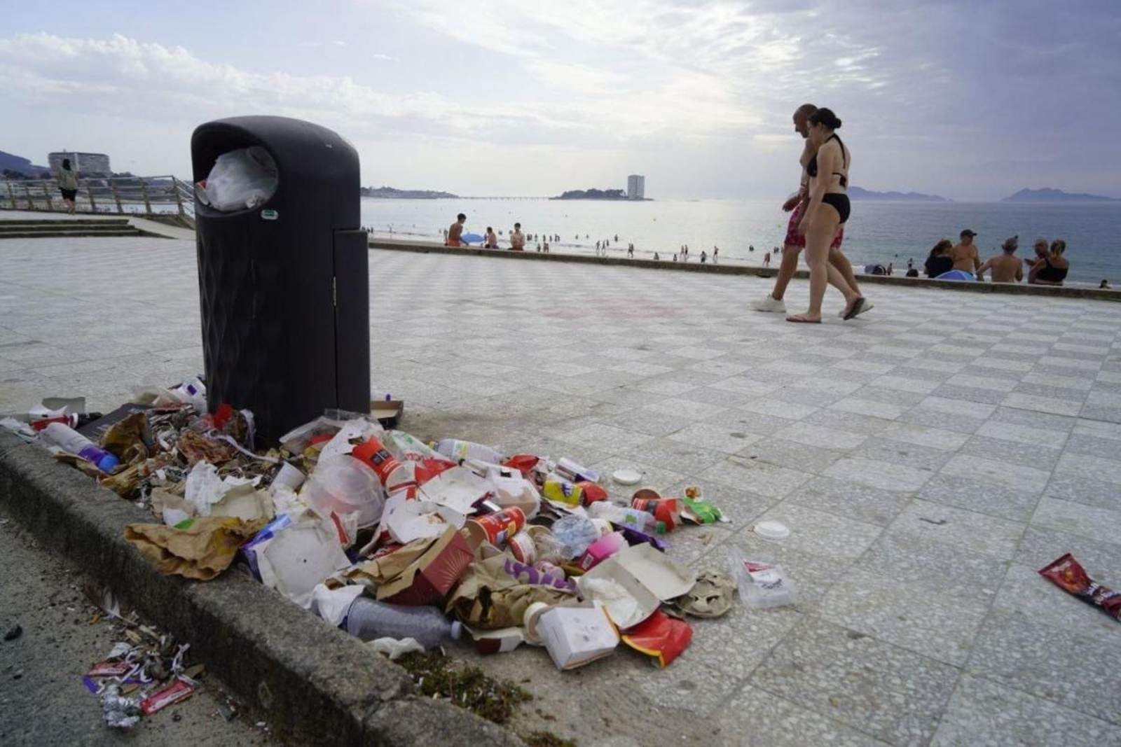 El servicio este lunes comenzó a funcionar con servicios mínimos y este martes estará a pleno funcionamiento.