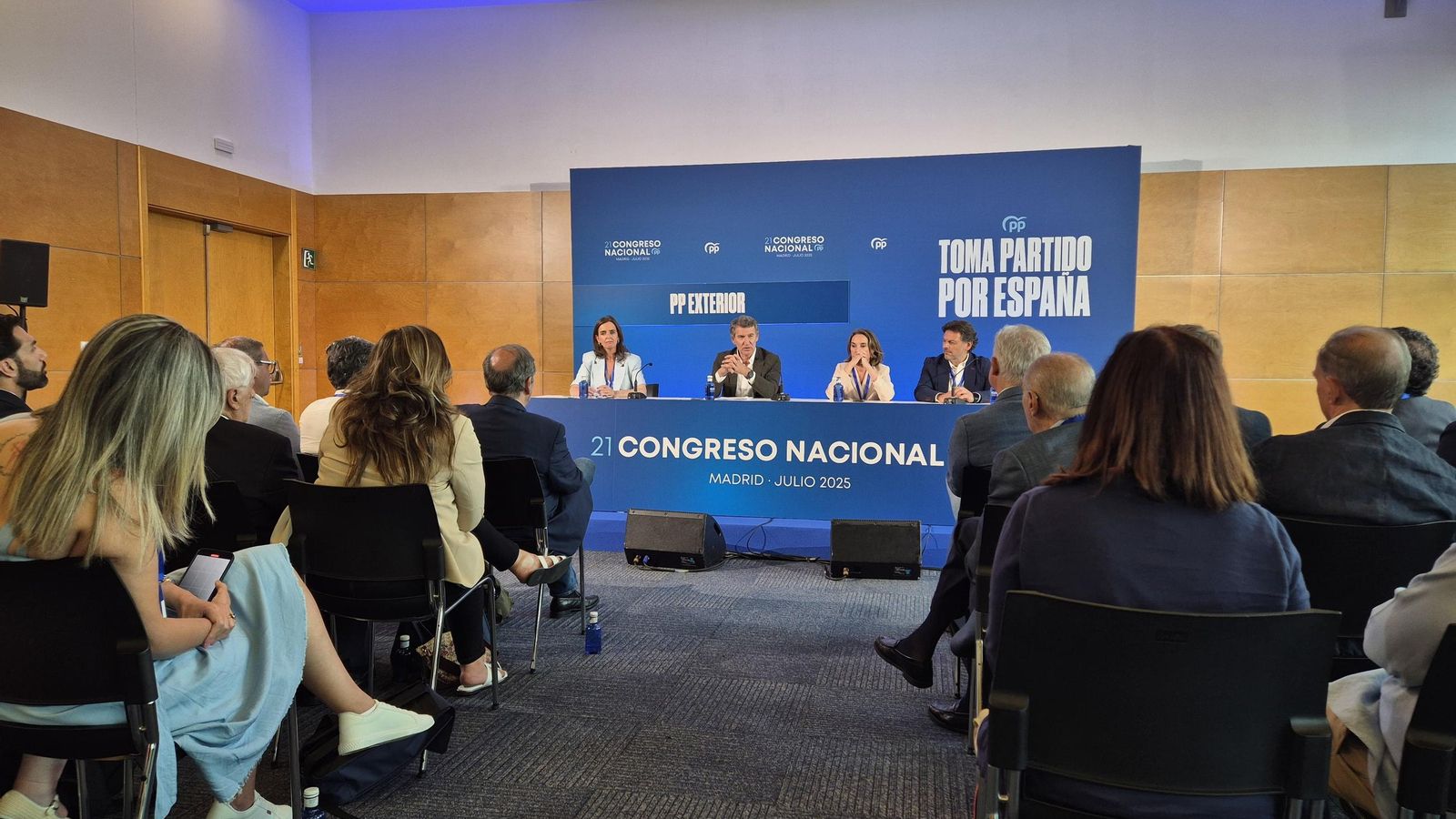 Feijóo presidió en encuentro