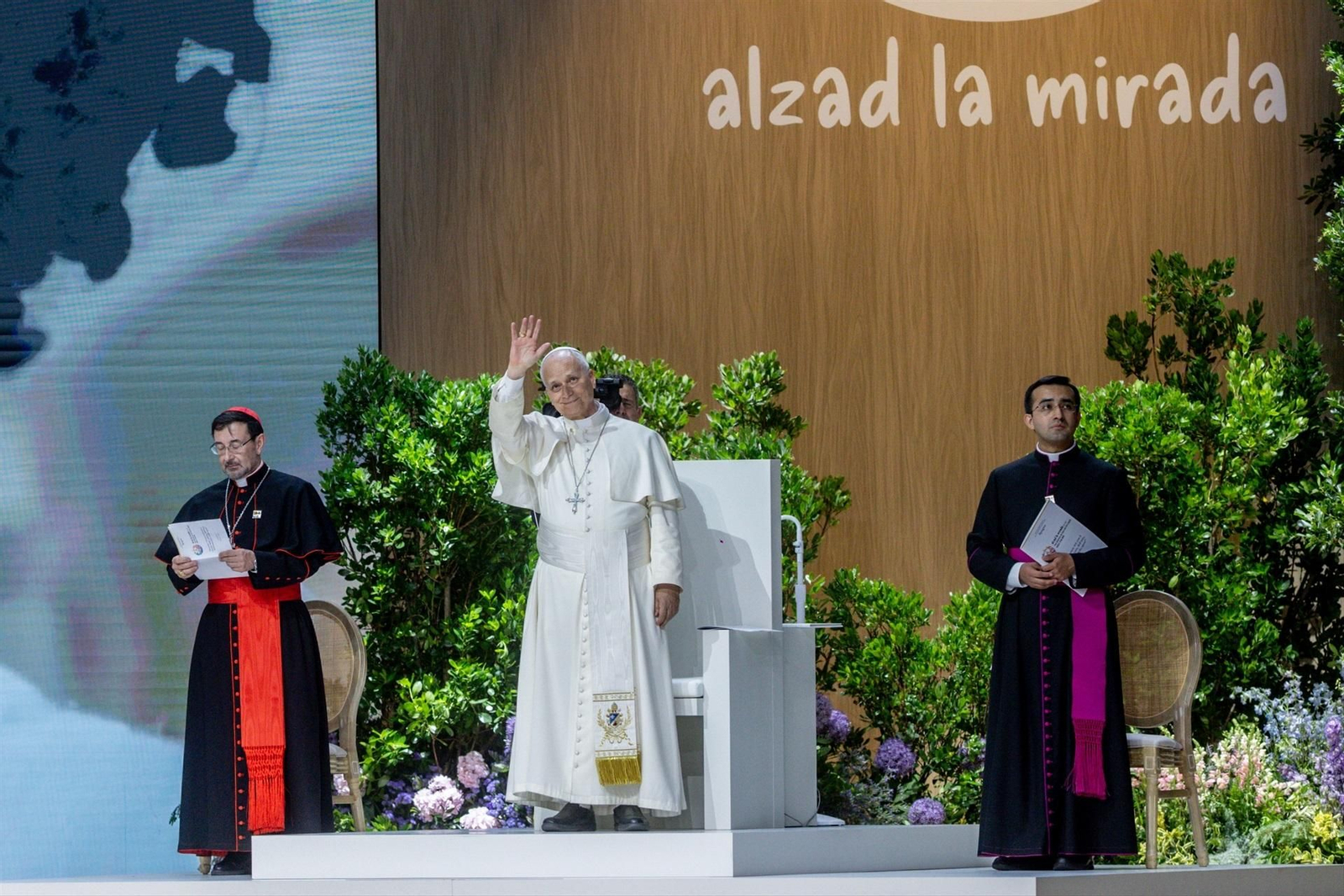 Galería | La segunda jornada del papa León XIV en Madrid, en fotos