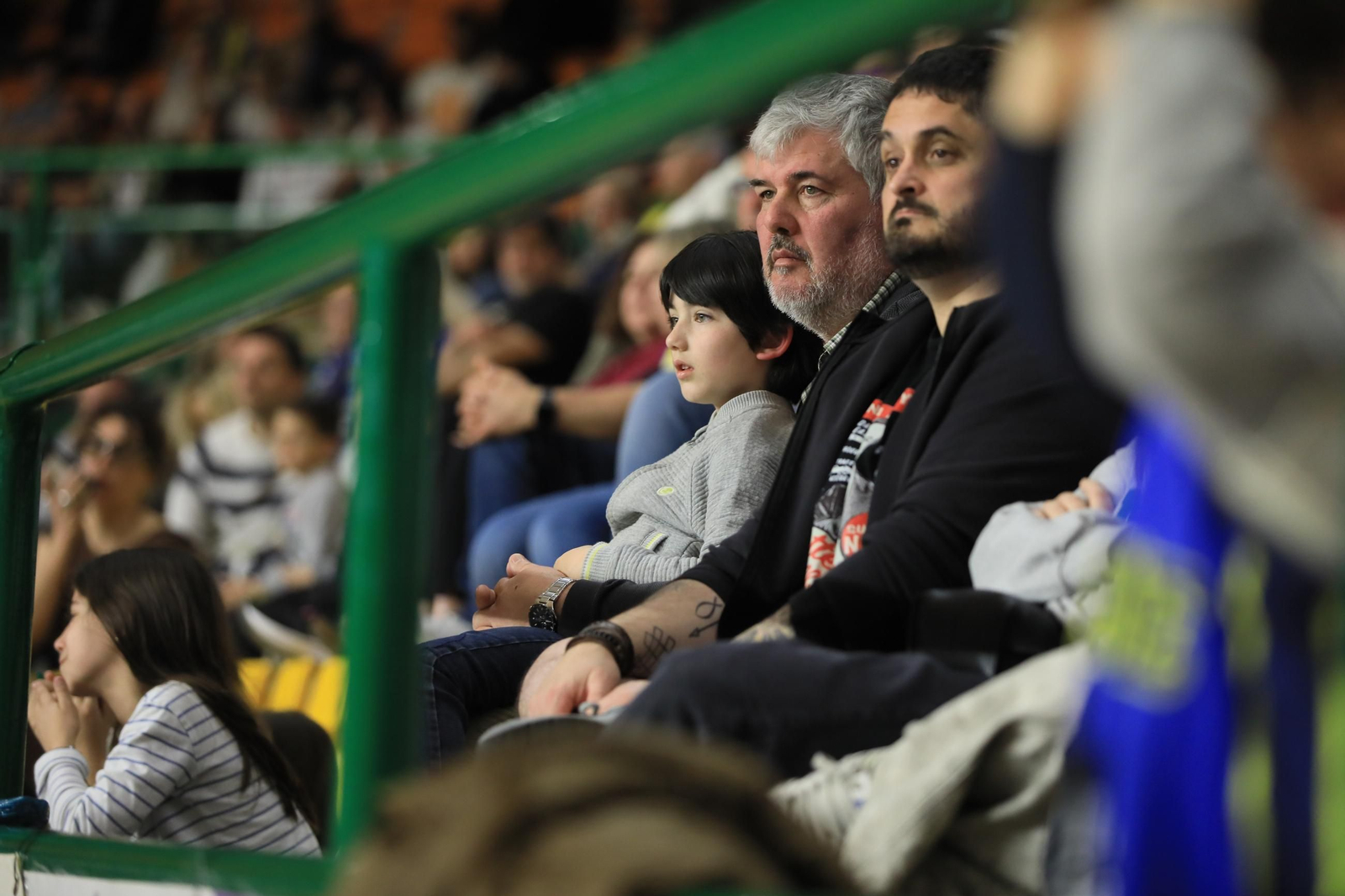 Galería | El Pazo responde al llamado del COB pese a la derrota