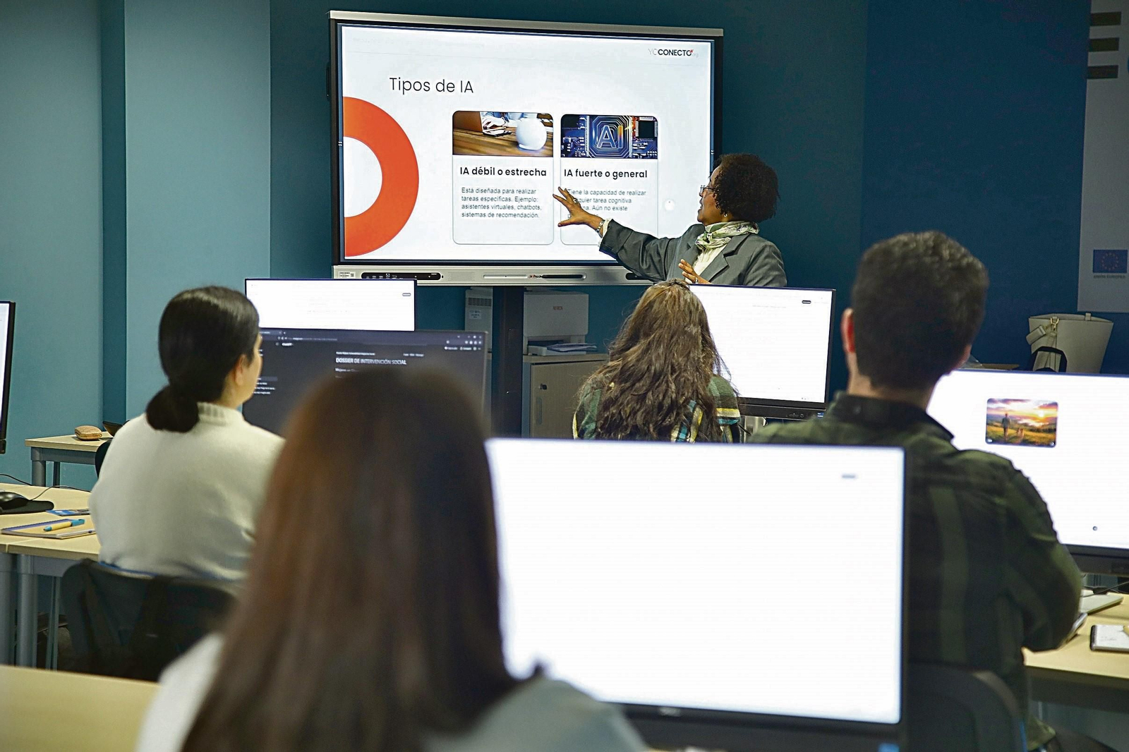 Algunos de los alumnos presentes en el curso.