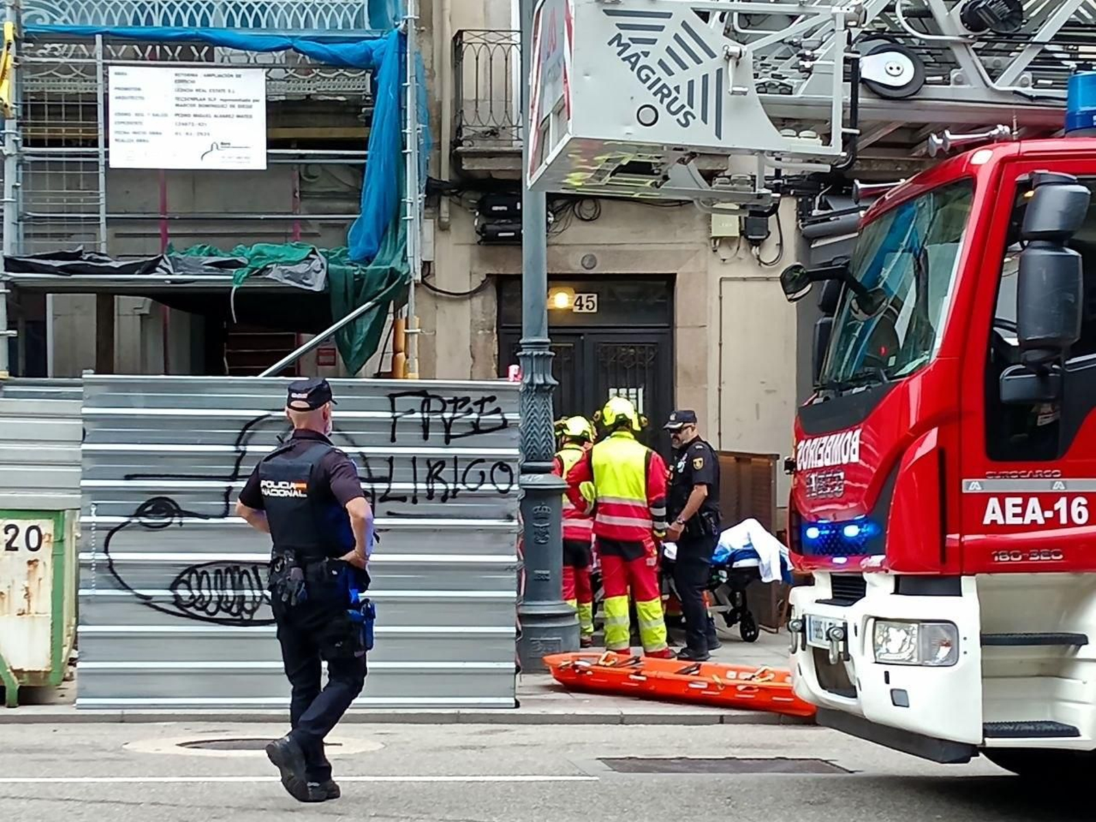 Galería | Las imágenes del derrumbe en una obra de García Barbón