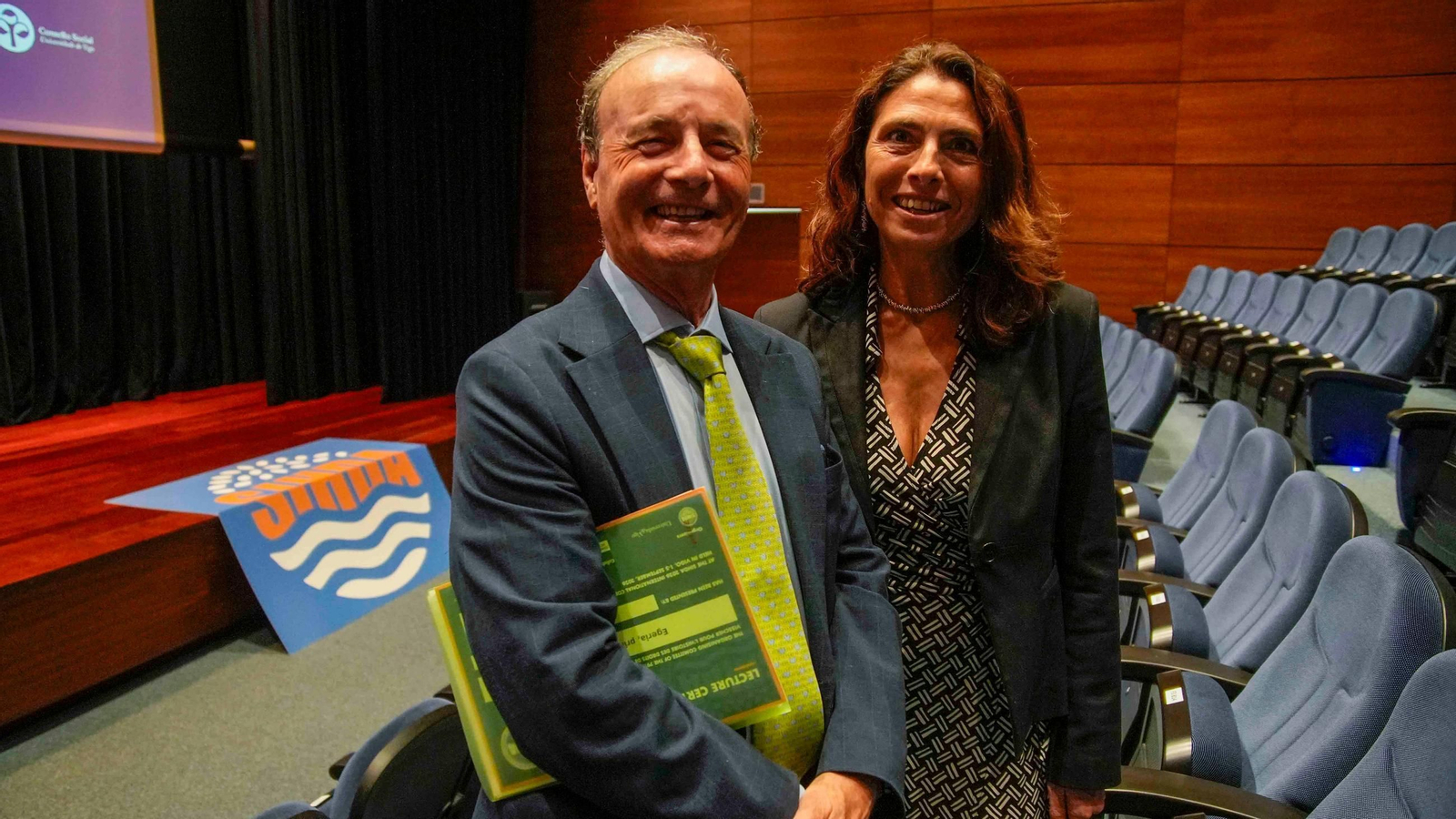 En sus intervenciones, Bárbara Biscotti habló de la peregrina gallega Egeria con Eduardo López Pereira.