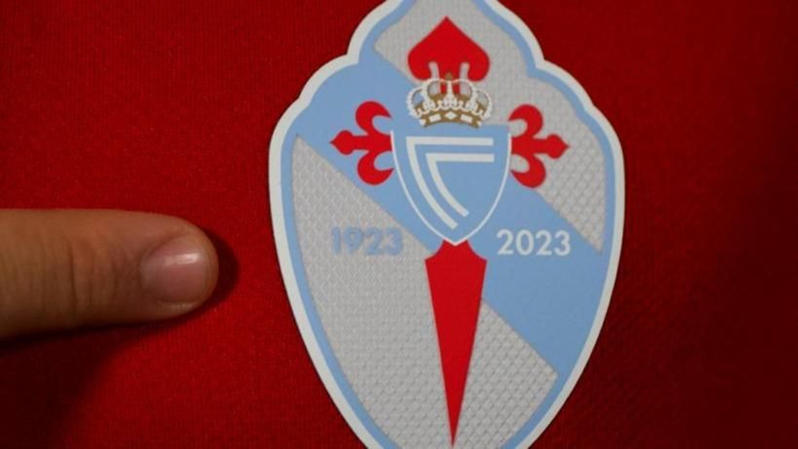 El diseño del escudo del Celta para el centenario. // Twitter (@RCCelta)