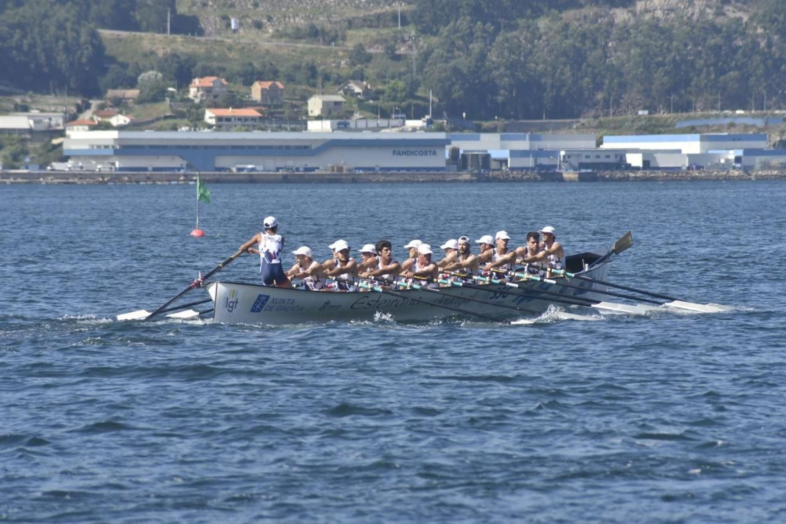 Traiñeiras en Redondela.