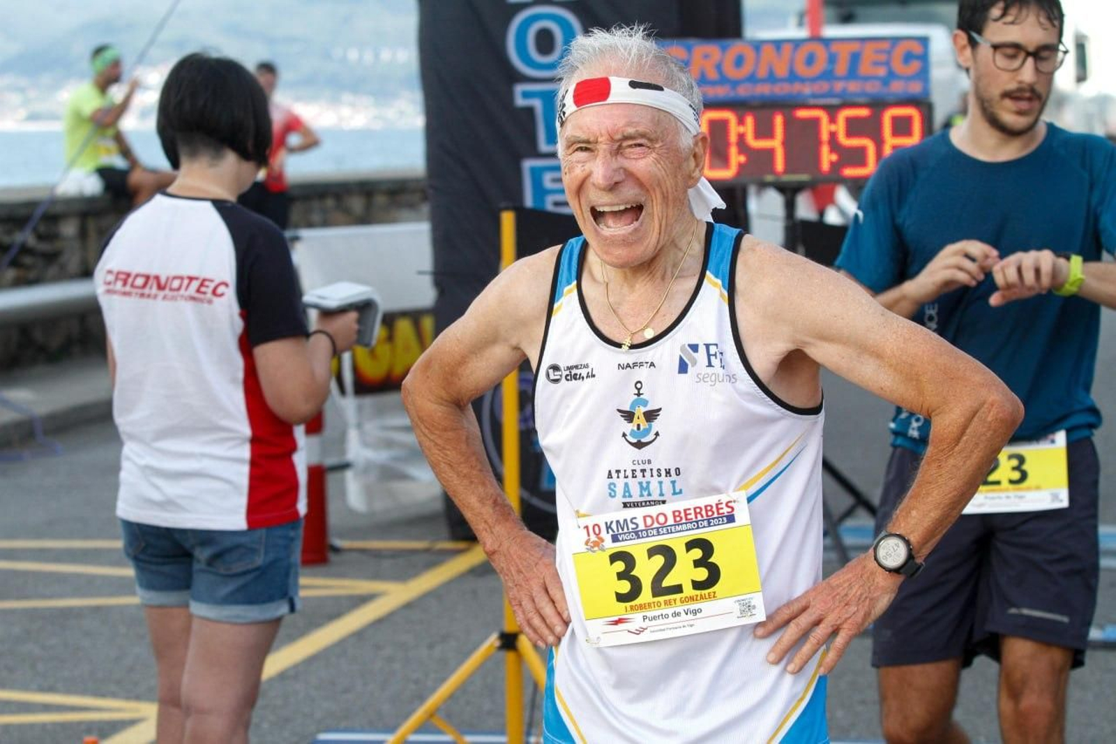 Popular carrera de 10km de O Berbés. // Jorge Santomé