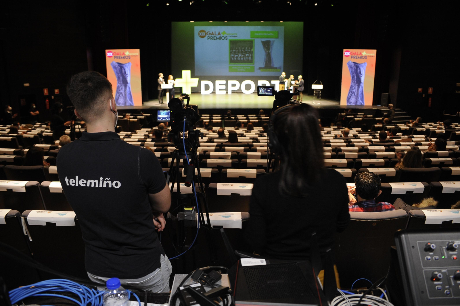 La ceremonia se pudo seguir por Telemiño y la web de La Región.