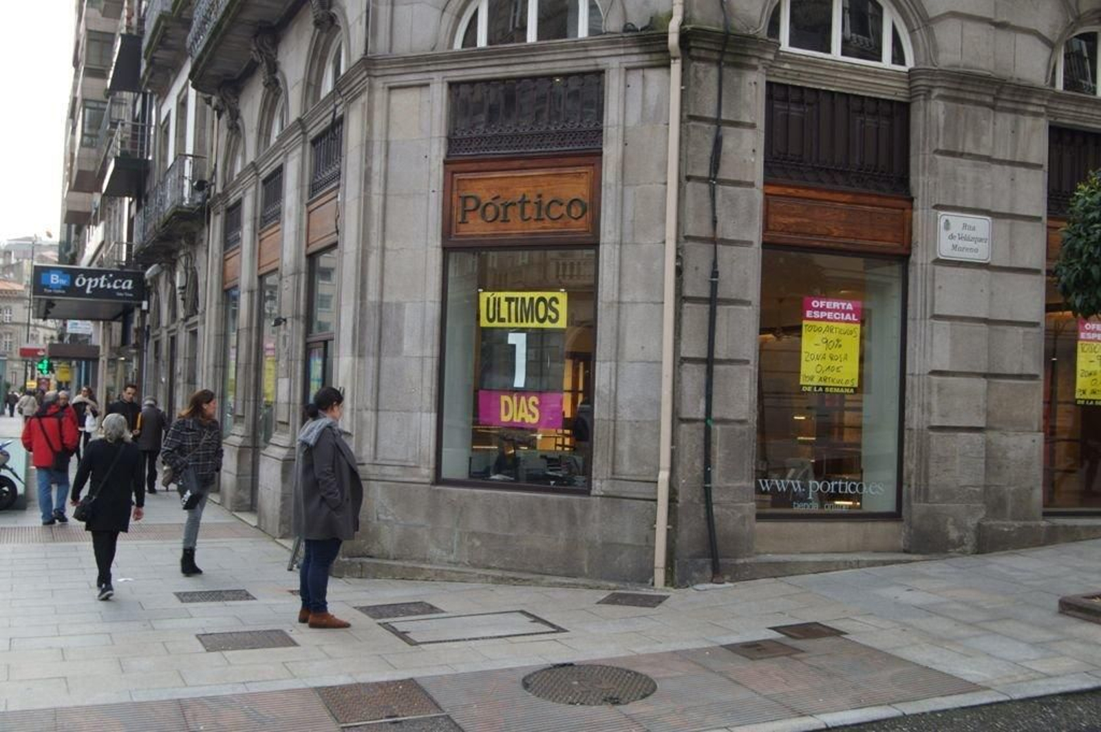 La tienda de Policarpo Sanz llevaba abierta desde el año 1994. Fue la primera que inauguró el grupo con la segunda generación familiar al frente del negocio.