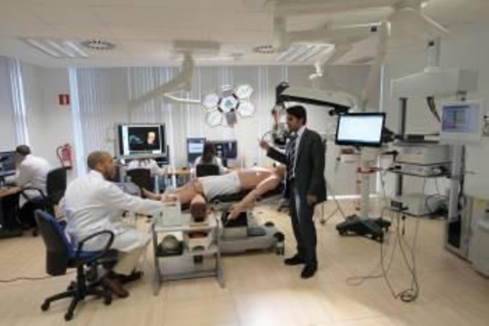 La telemedicina permite la atención a distancia del paciente, tanto para consultas como para visitas.