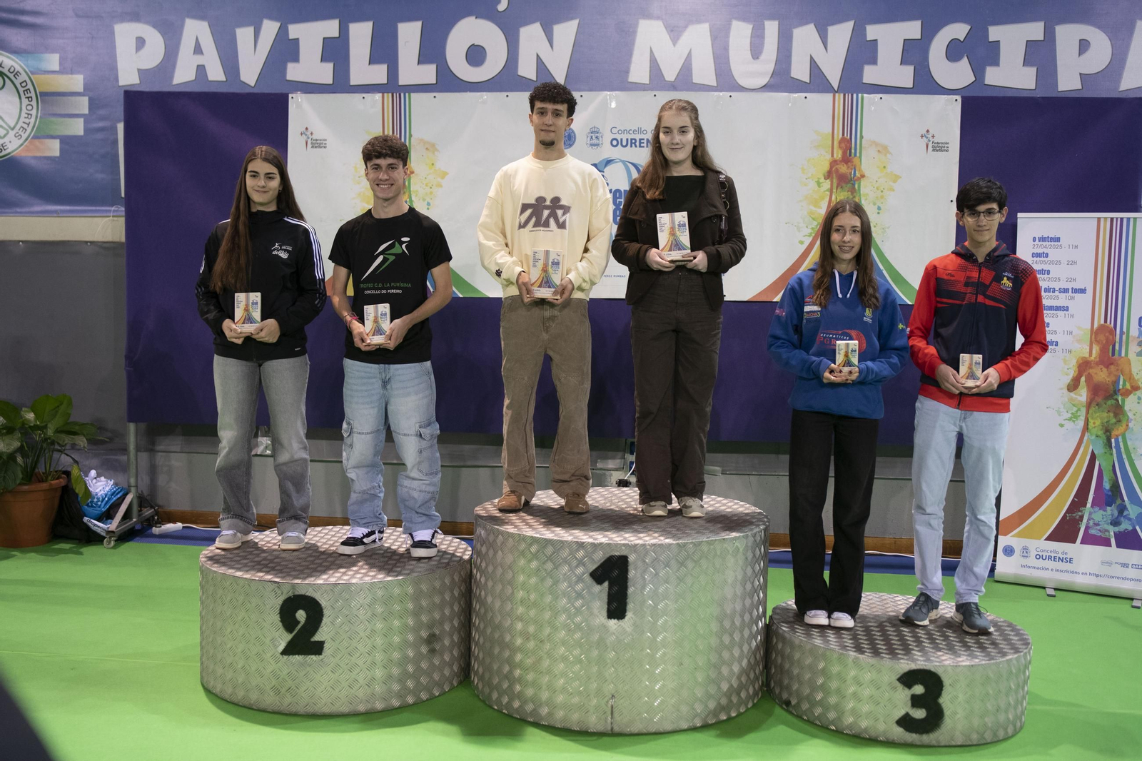 Galería | Correndo por Ourense reconoce a sus campeones