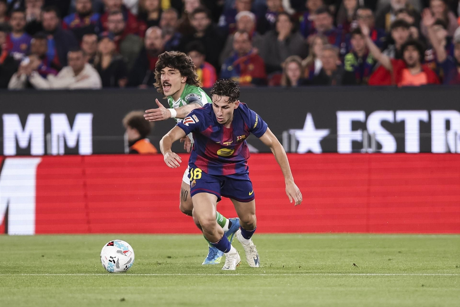 Fermín se lesionó en el partido ante el Betis del domingo.