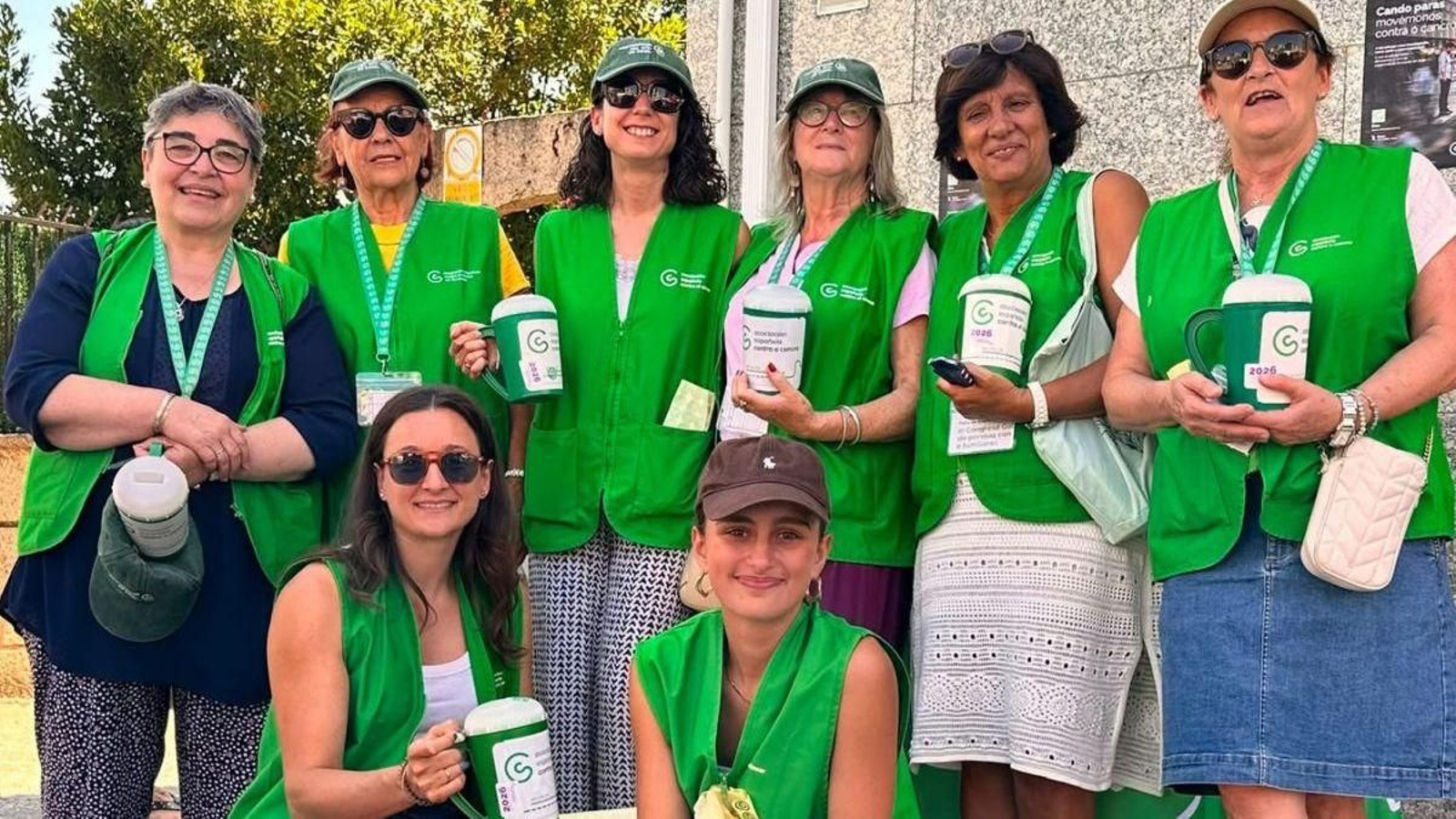 Voluntarias da Asociación Española Contra o Cancro de Viana do Bolo.
