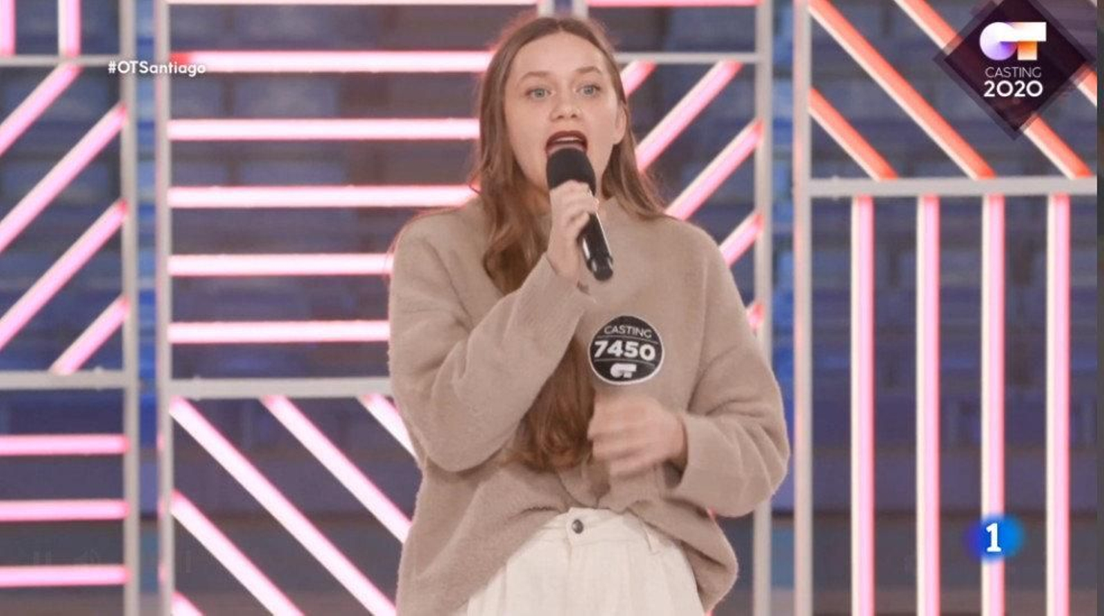 La coruñesa Eva Barreiro, en el cásting de Operación Triunfo en Santiago.