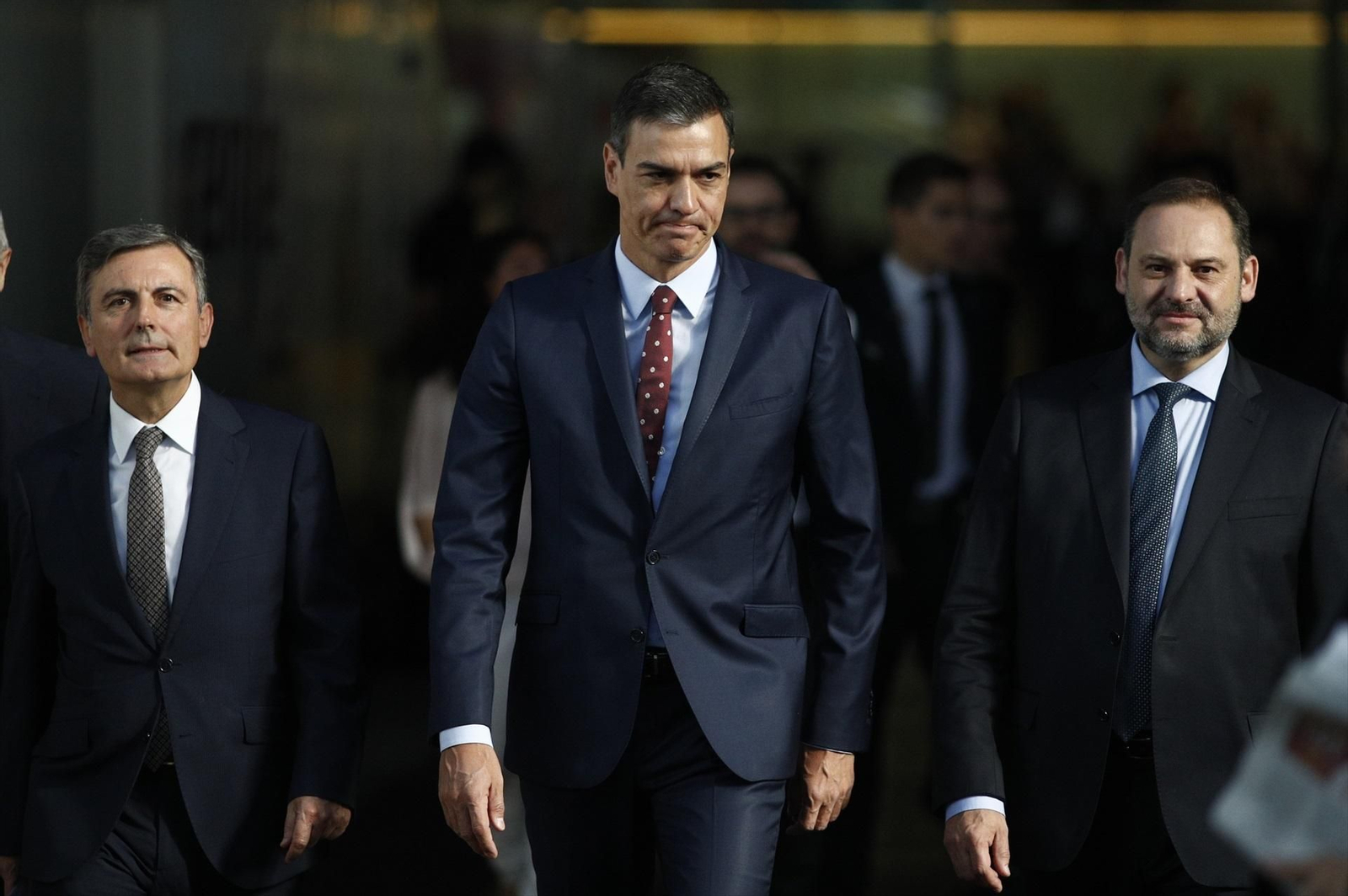 Pedro Sánchez entre Pedro Saura y José Luis Ábalos