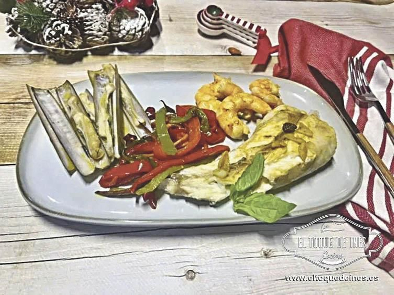 Rape con verduras salteadas, navajas y langostinos