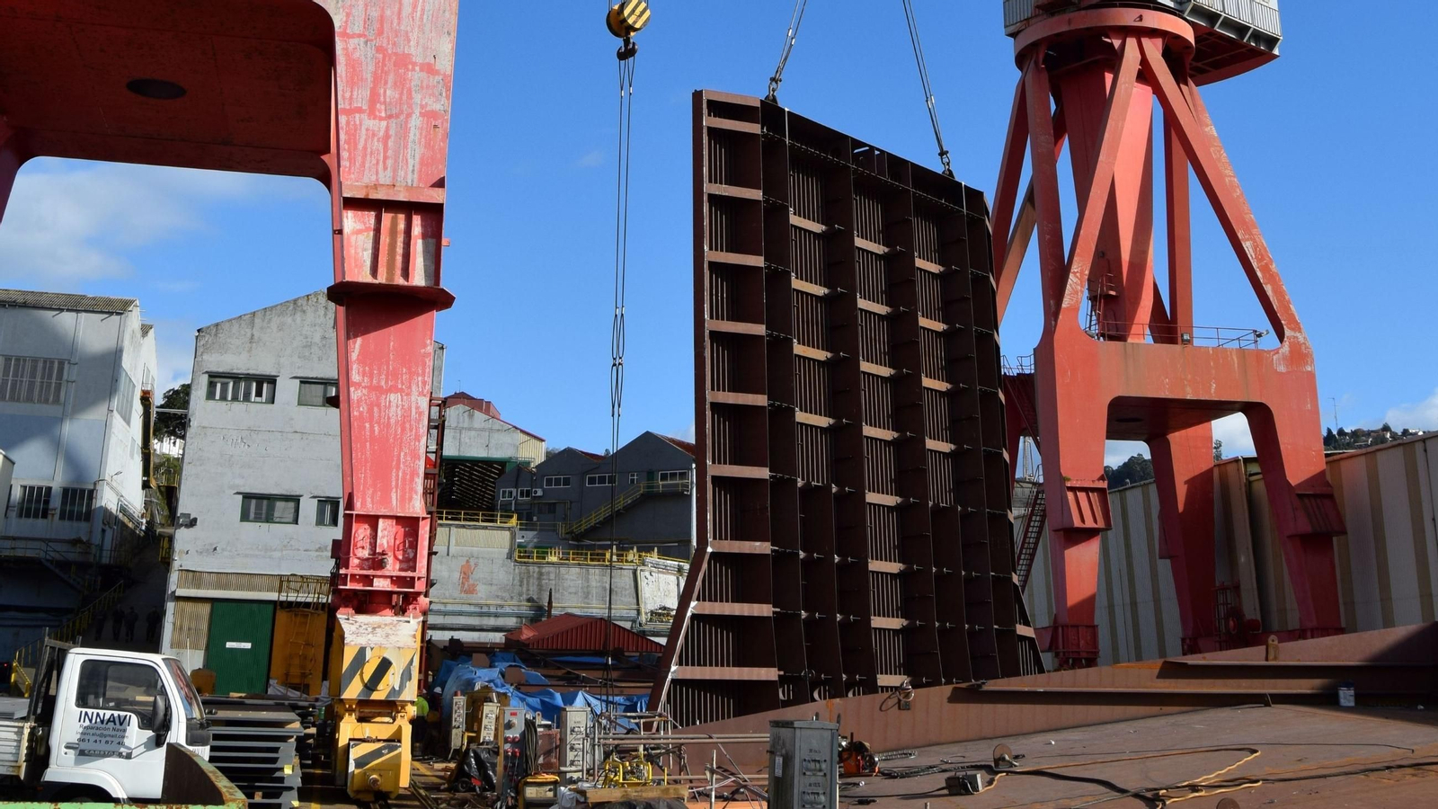 Trabajos de fabricación de la estructura de acero.