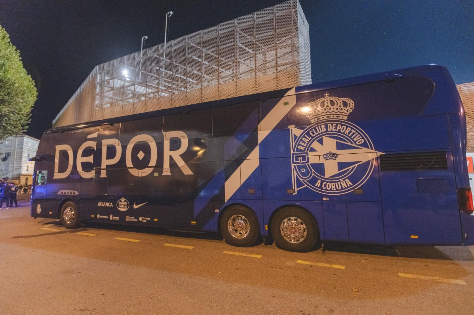 O Couto vibra en el Auriense vs. Deportivo de A Coruña de la Copa del Rey