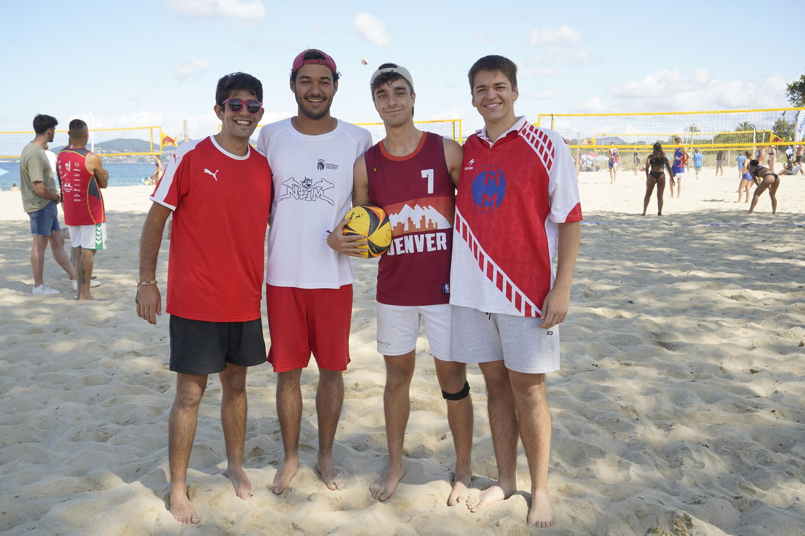 Participantes en el III Torneo Atlántico de voley playa.