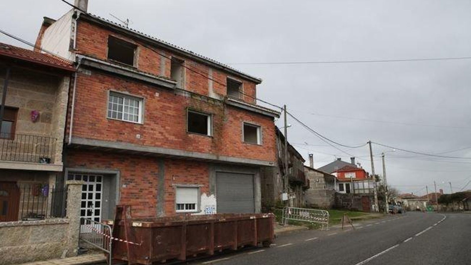 13.02.15.A.MERCA.CORBILLON.DERRIBO.CASA.