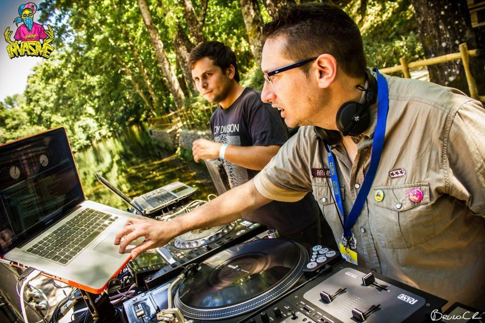 Bruno Pérez, 'Bass Fiction', pinchando en una de las muchas fiestas celebradas en Vigo durante el 2015