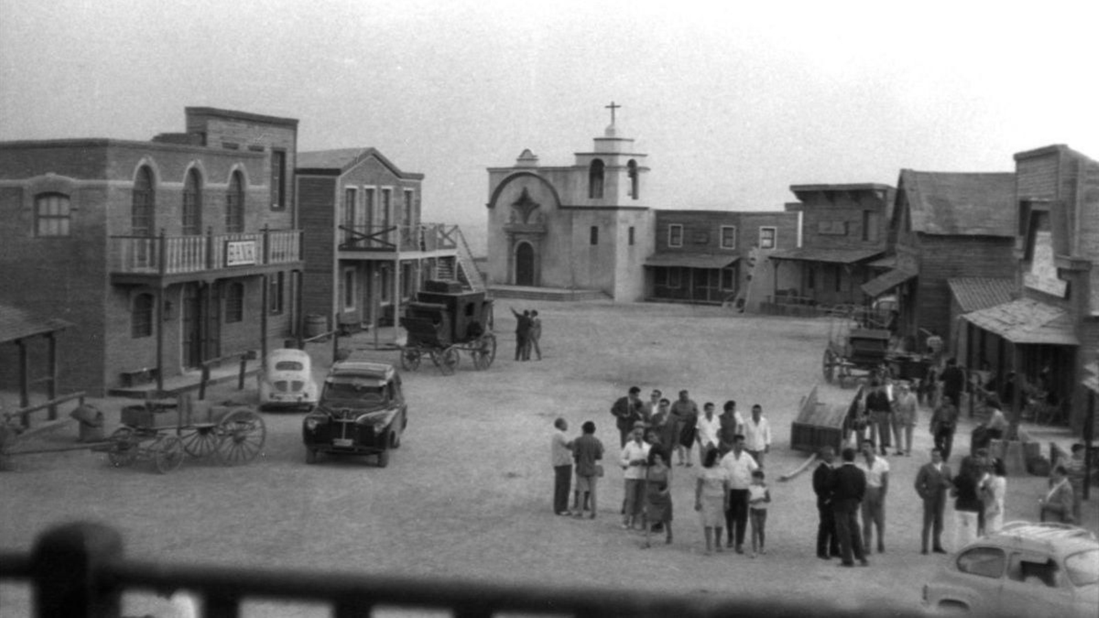 Set de rodaje y decorados montados en Hoyo de Manzanares, el 25 agosto 1962.