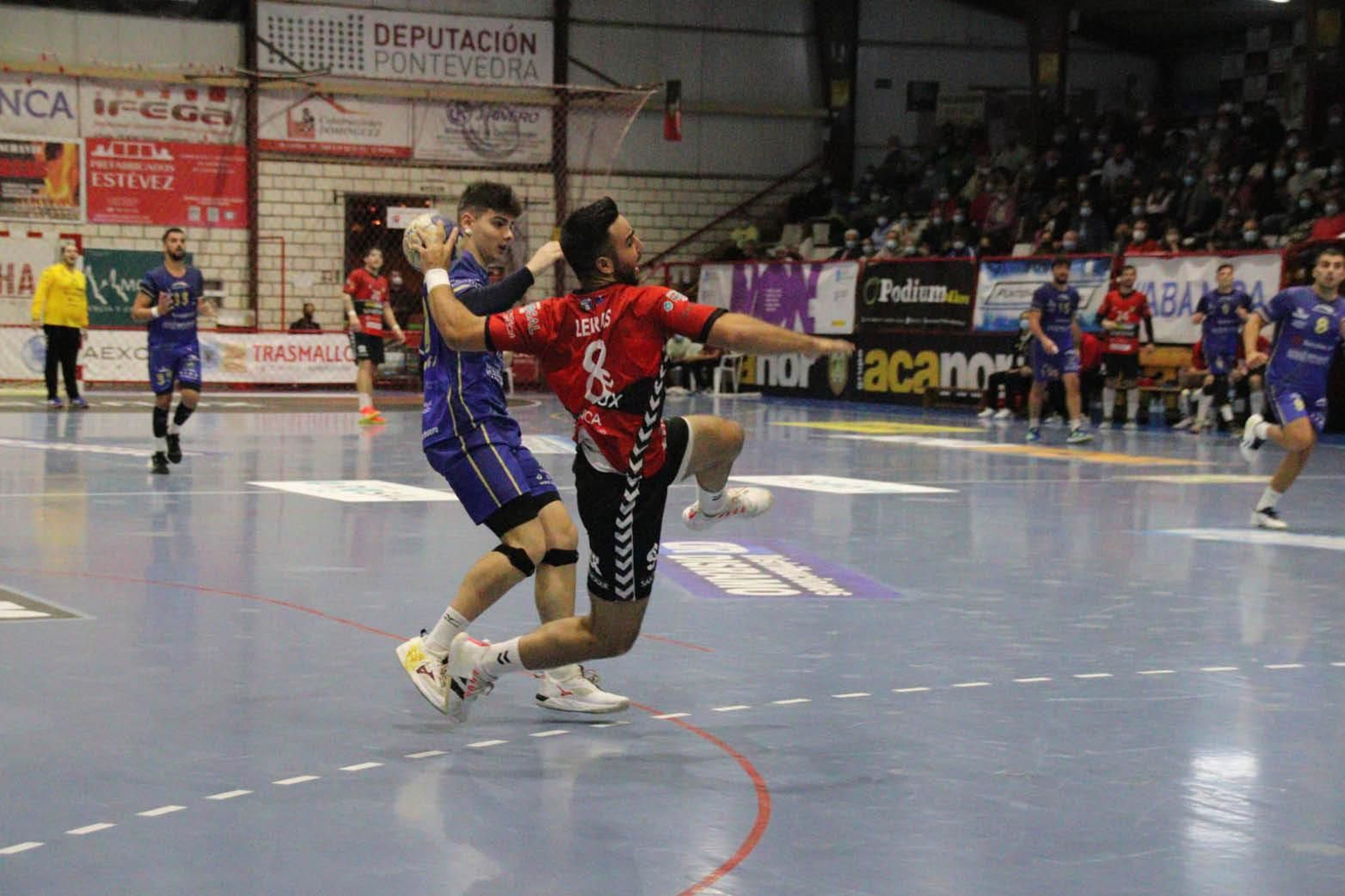 El equipo rosaleiro vuelve a jugar ante su público esta tarde.