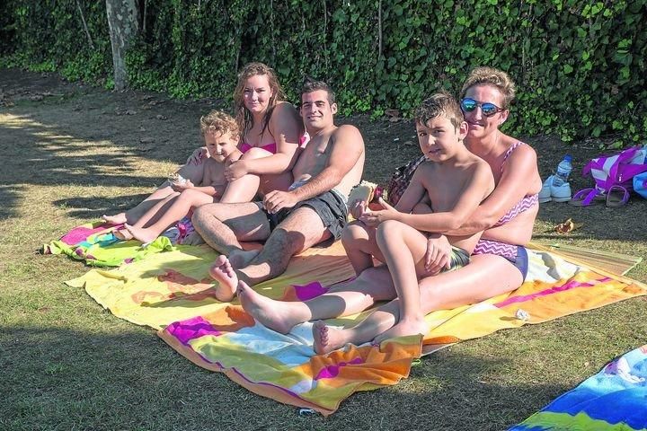 Alan, Laura, Saúl, Sonia y Agustín.