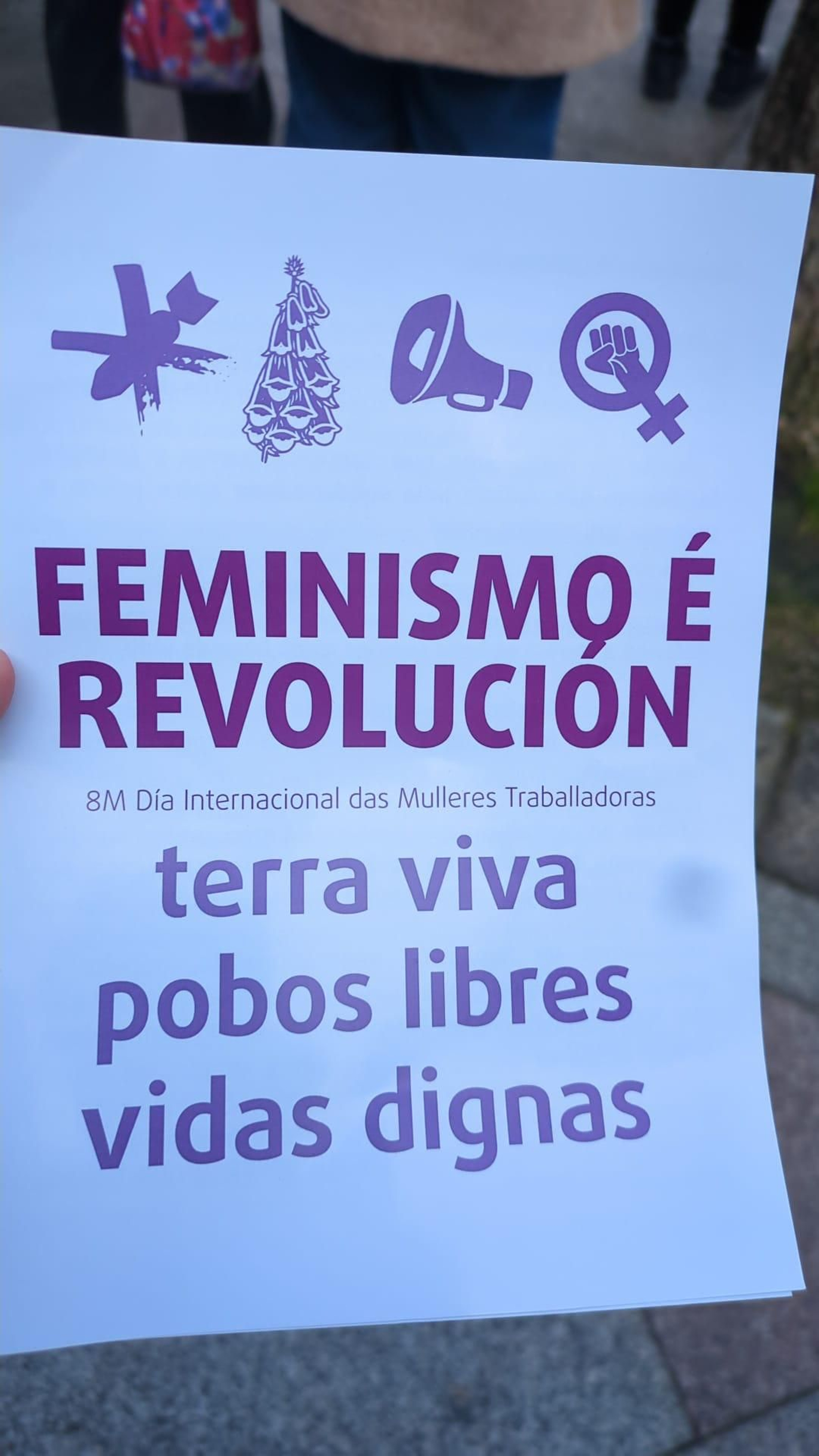 Galería |  Las mujeres salen a las calles de Ourense: feminismo y revolución