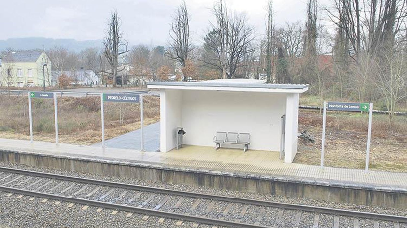 4 Apeadoiro_Pedrelo_Céltigos_Sarria,_Lugo.jpg_web