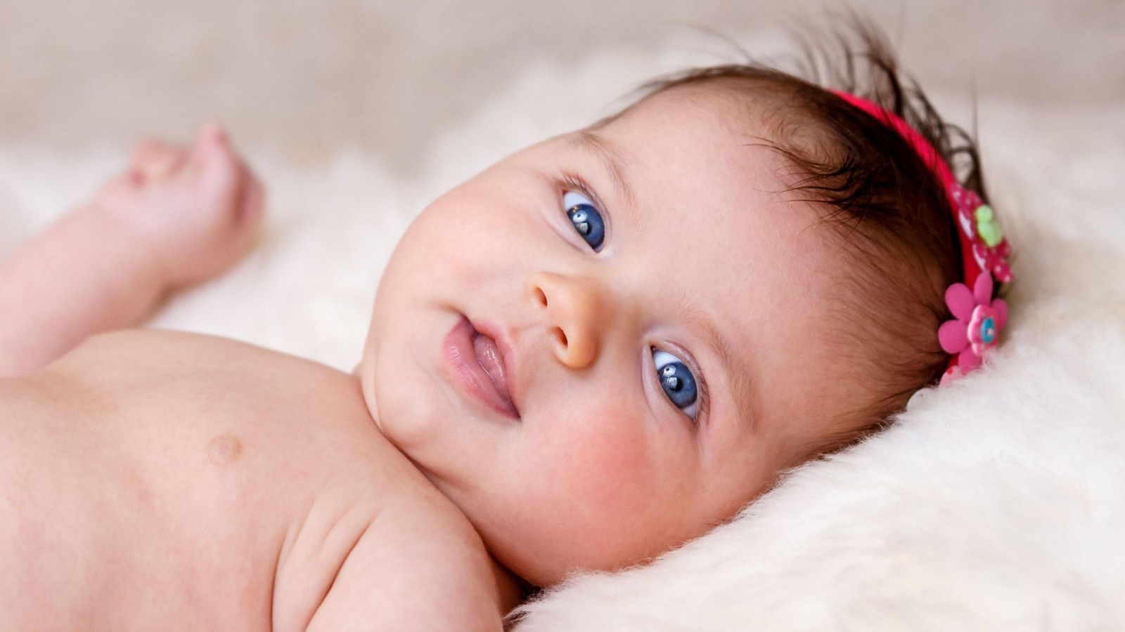 Imagen de archivo de un bebé.