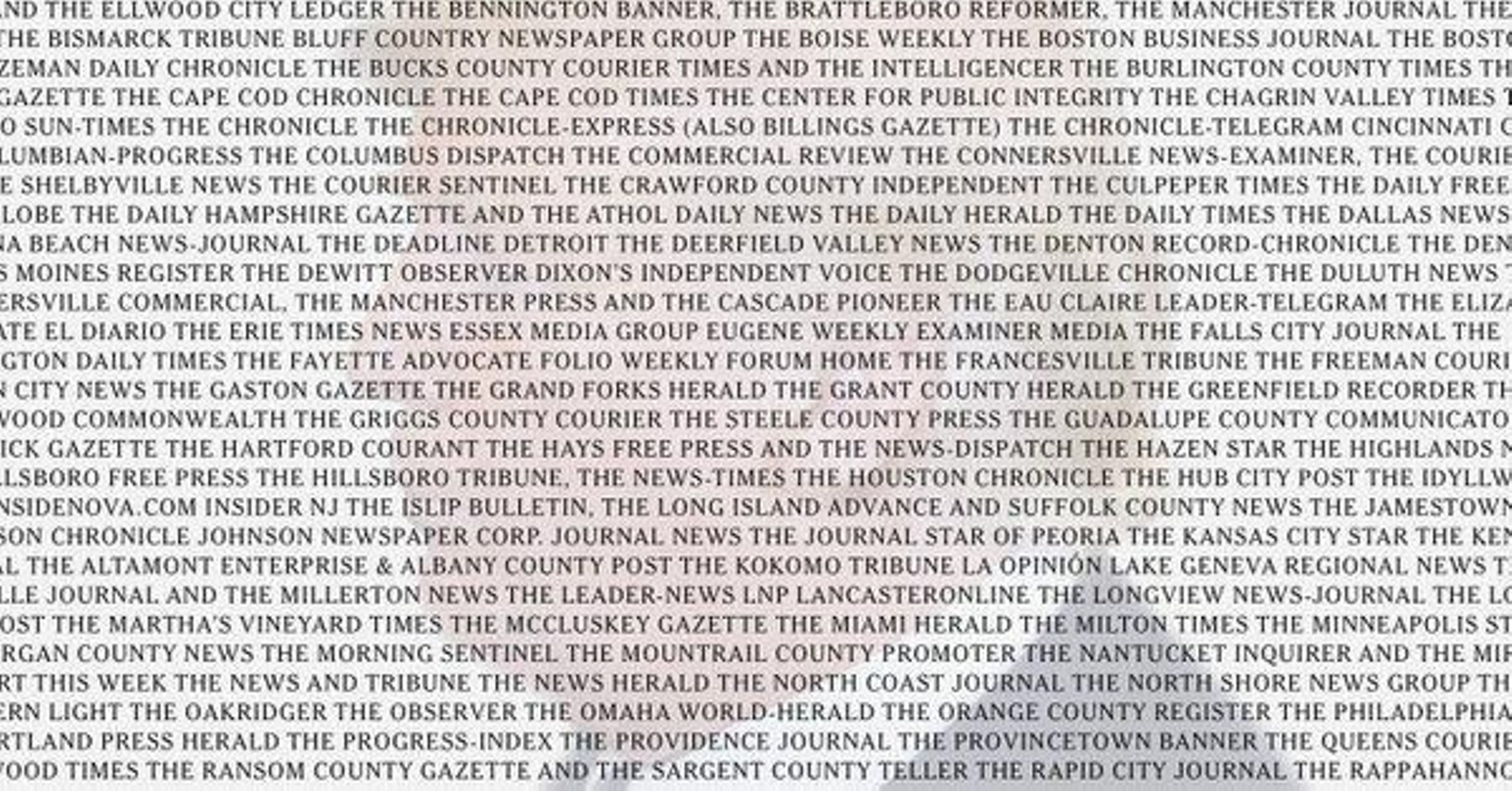 Trump bajo el editorial, publicado por cientos de periódicos.