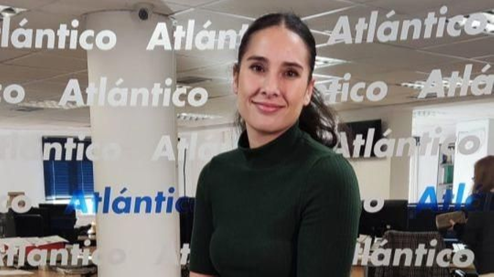 Estela Carrera acudió al set de Atlántico tras ganar el derbi.