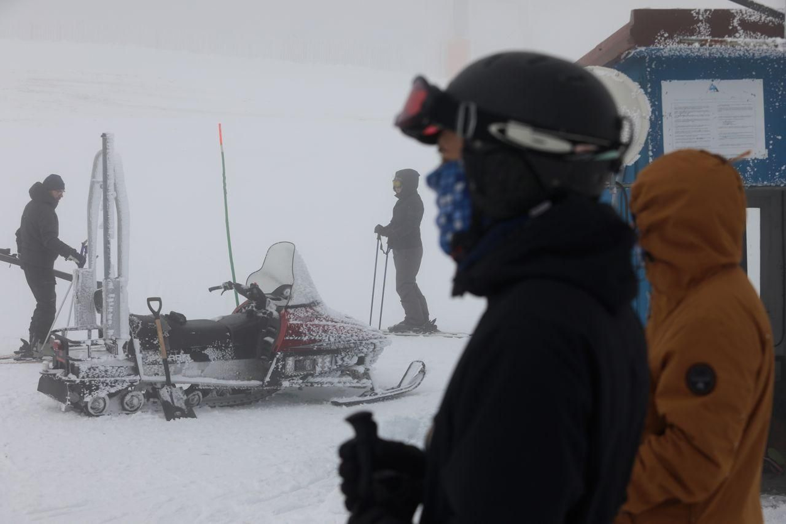 Jornada de esquí en la nieve (Foto: José Paz)