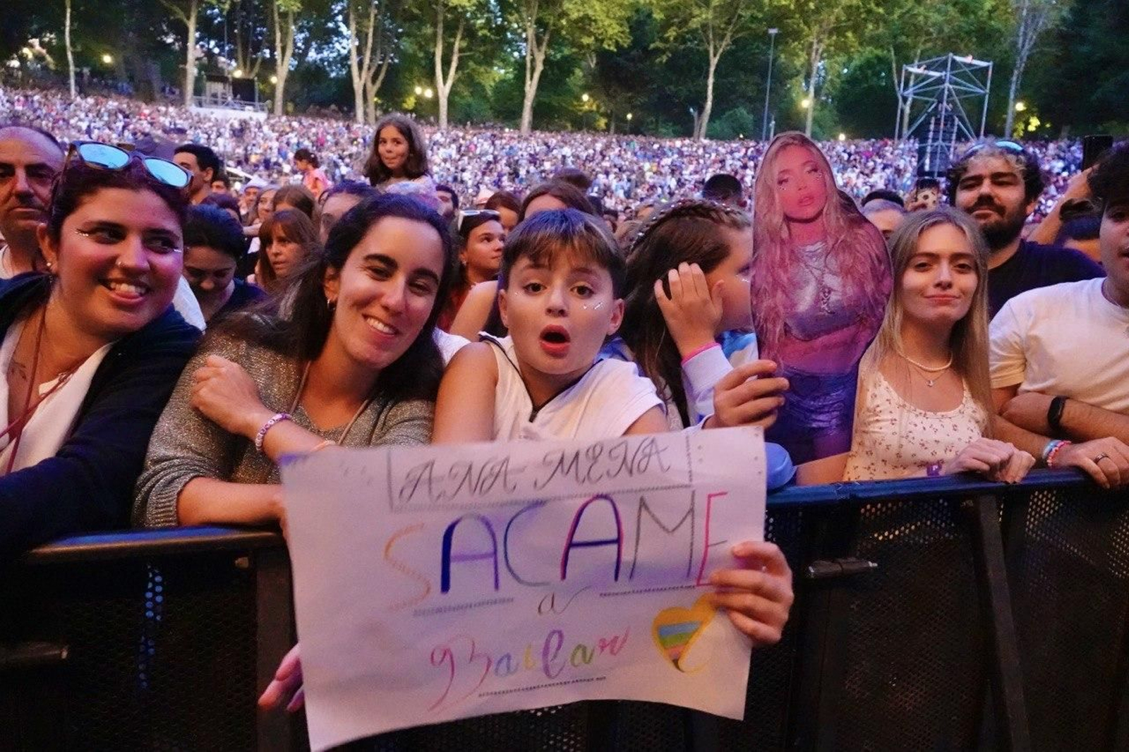Público en el concierto de Ana Mena en Castrelos. // Vicente Alonso