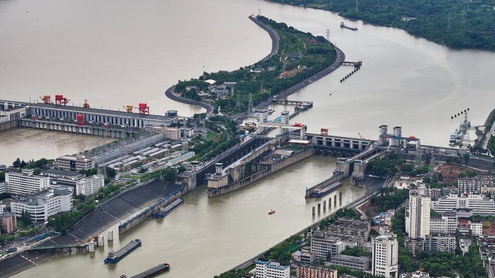 Esclusa en el río Yangtsé, en China