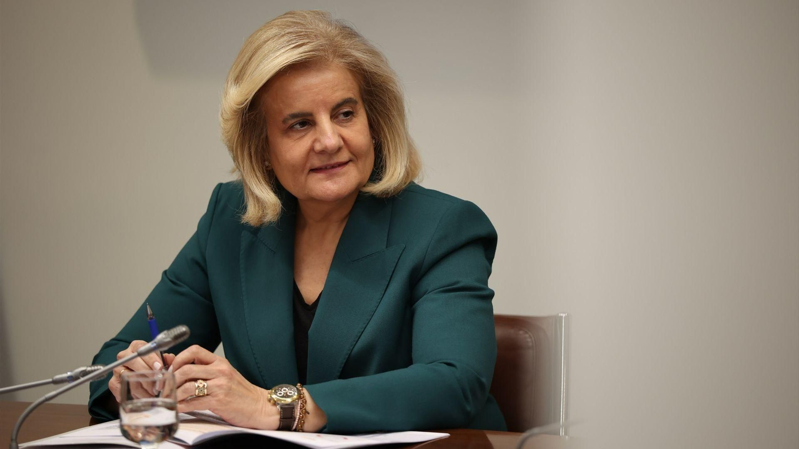 La exministra y la presidenta de la Fundación CEOE, Fátima Báñez.