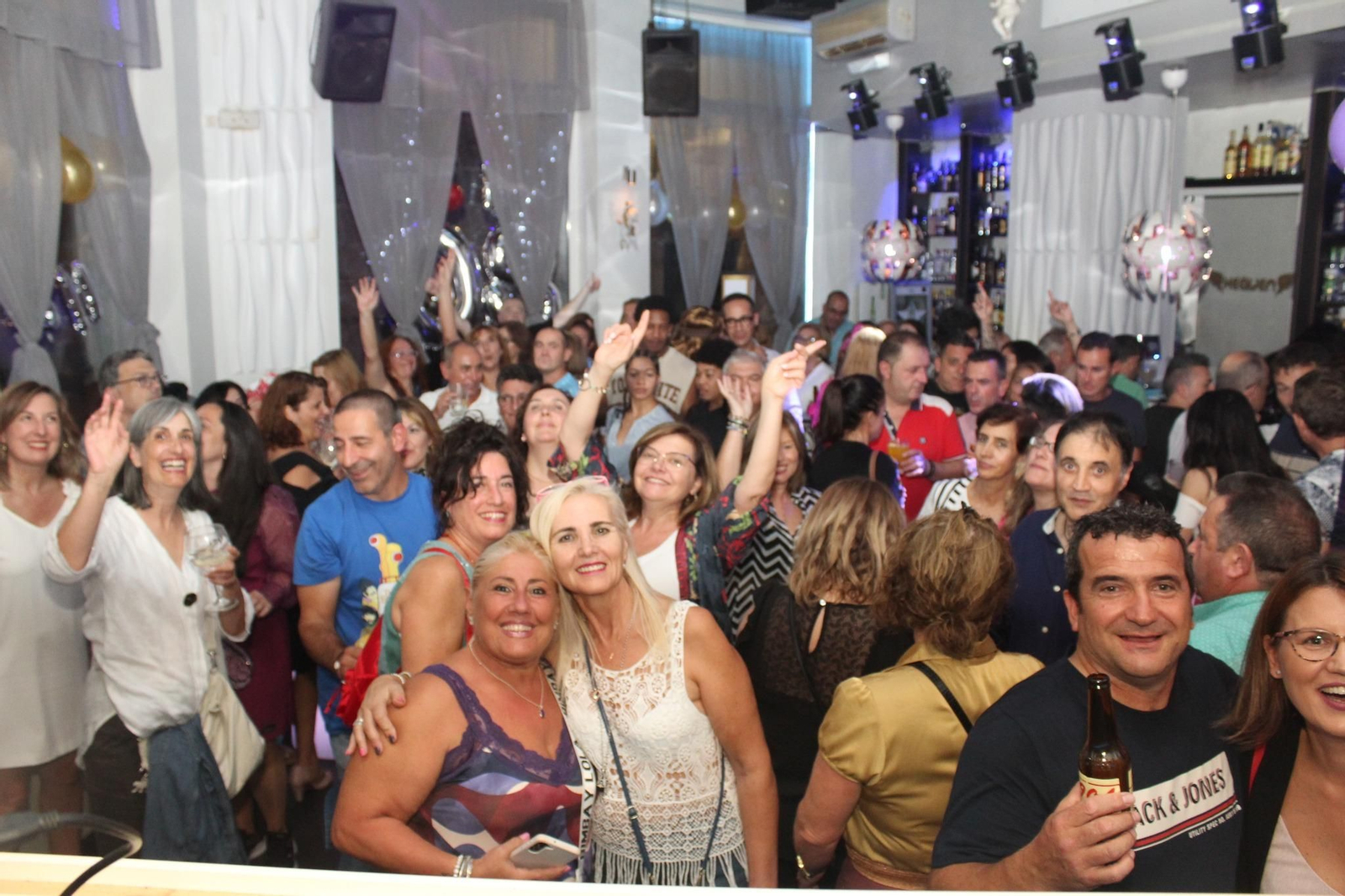La fiesta de recuerdo de la discoteca Niton's