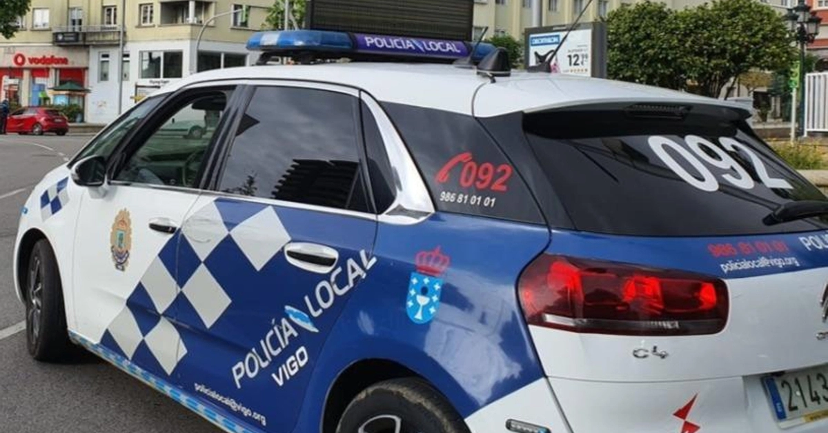 Un conductor ebrio arrolla a un policía y se da a la fuga en Vigo
