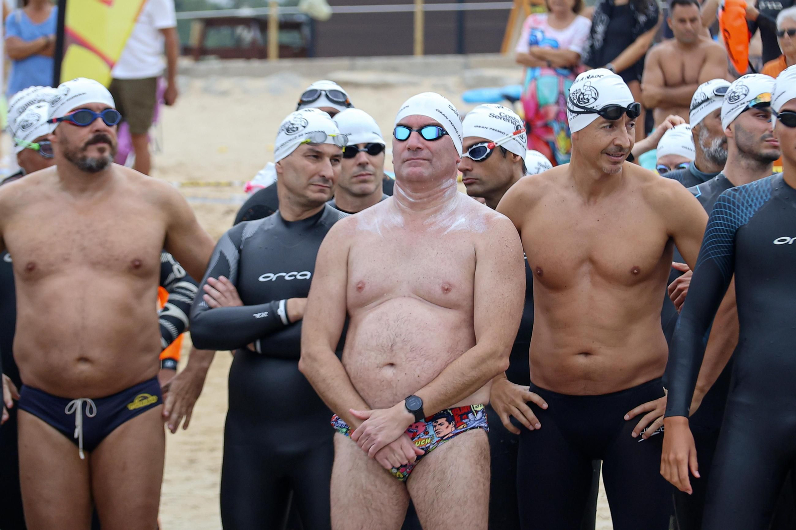 Galería | Centenares de nadadores se citan en Praia América para la Travesía a nado Costa Serena 2026