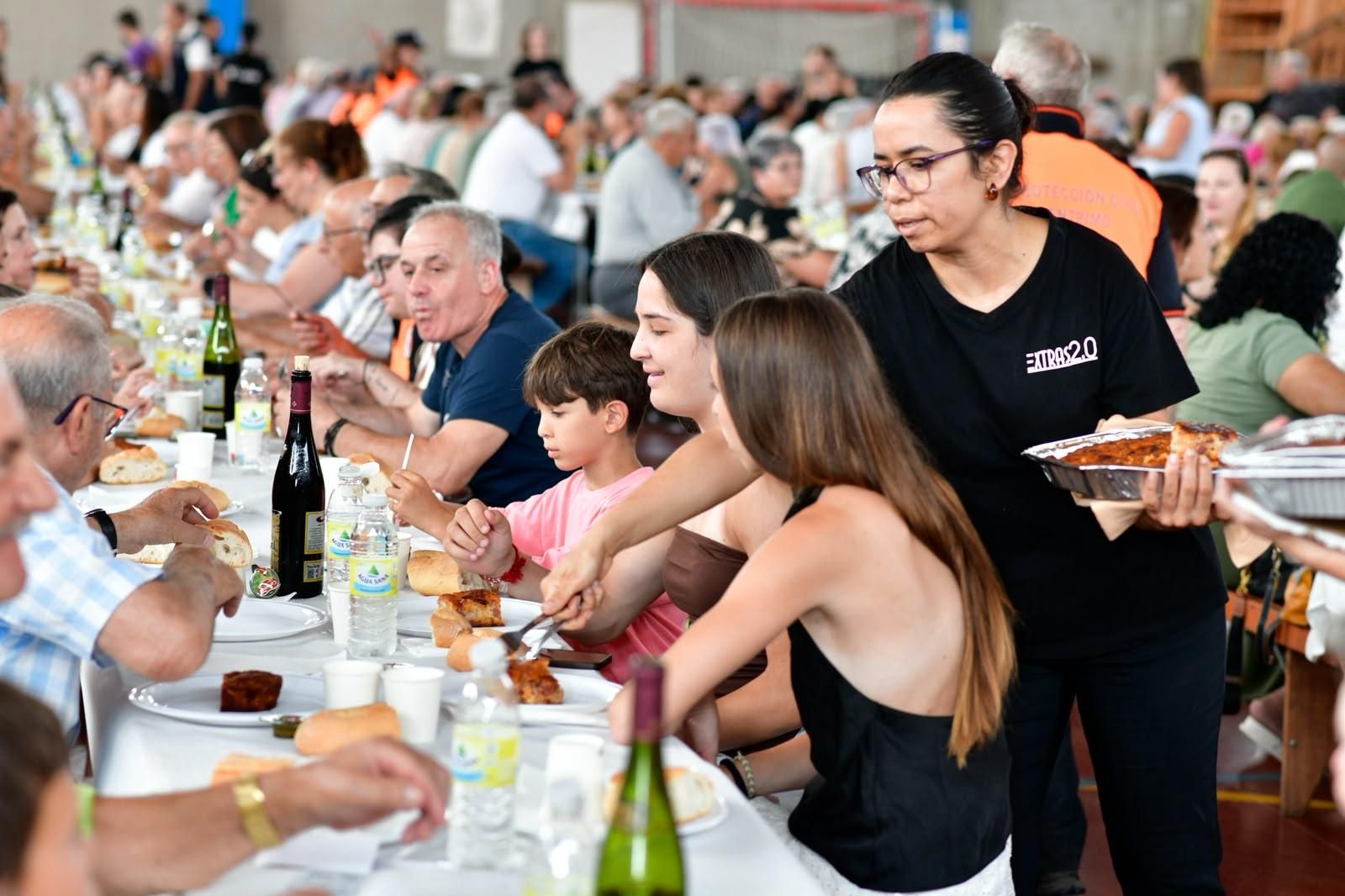 Galería | El calor domina un fin de semana de fiestas gastronómicas en Ourense