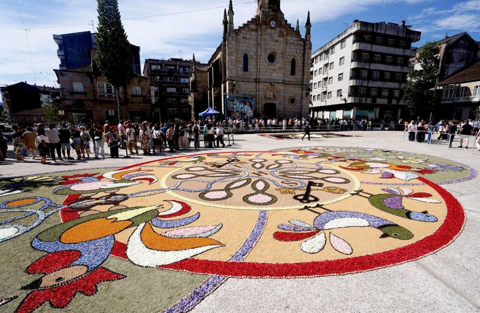 La alfombra floral de la Plaza del Bugallal.
