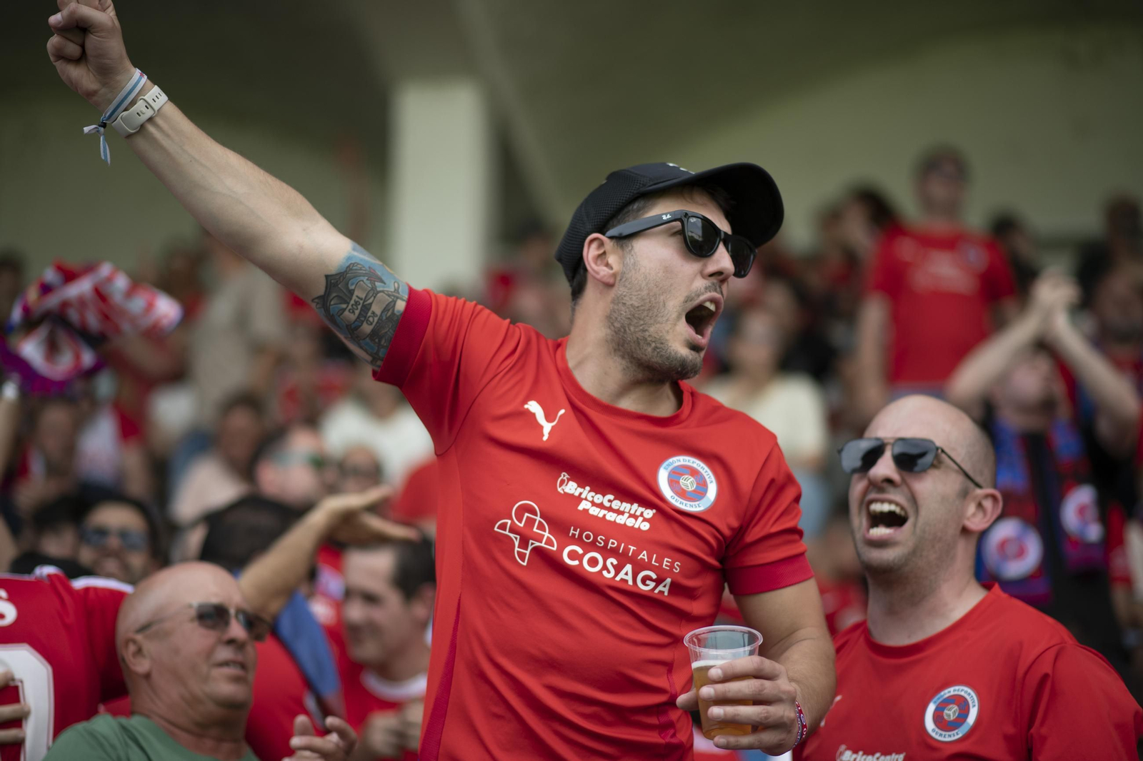 Galería | La UD Ourense quiere llegar a Primera Federación y la afición se vuelca con el equipo en O Couto